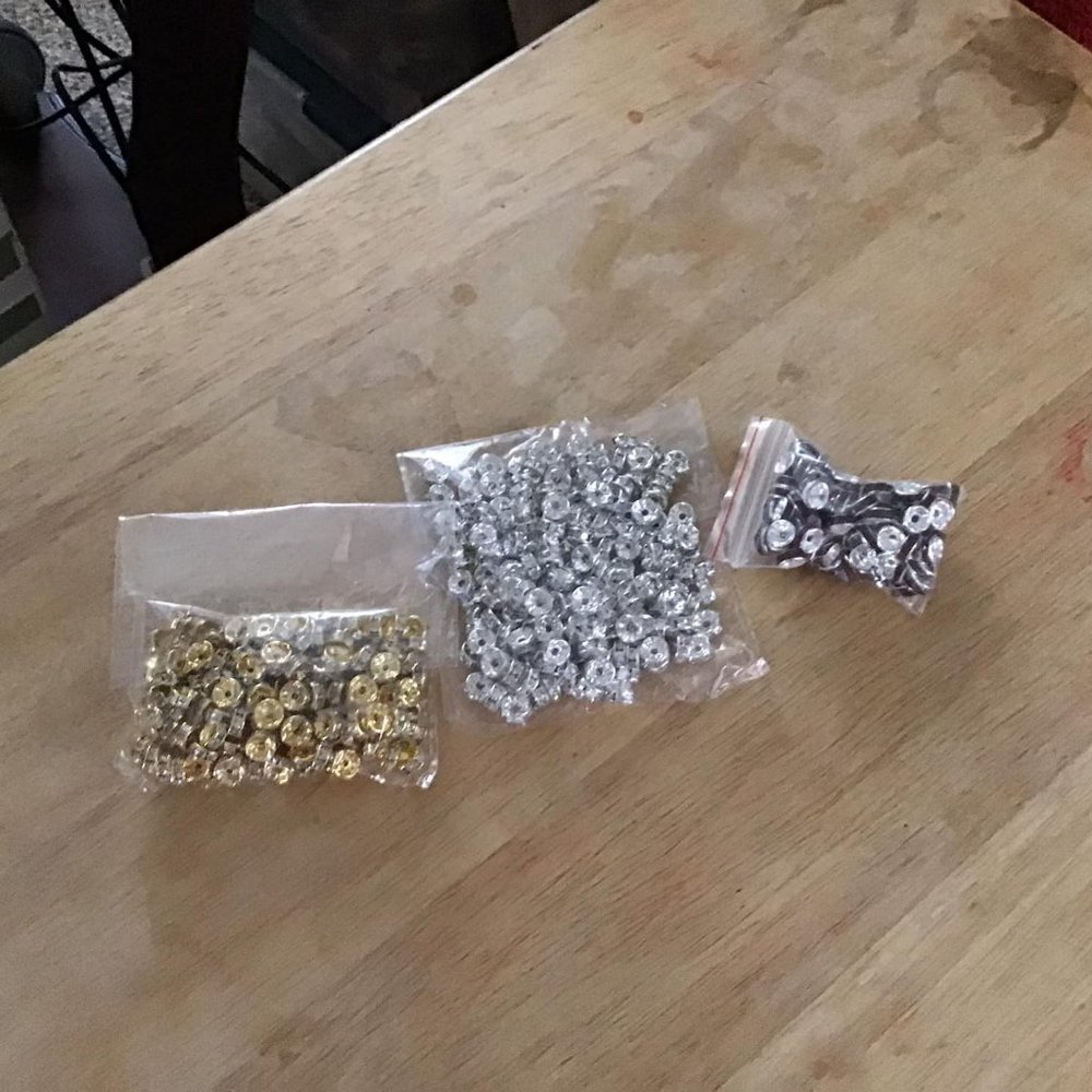 Mystery BAG … jewelry supplies .. I have so much to sell .. read the description - Picture 4 of 5